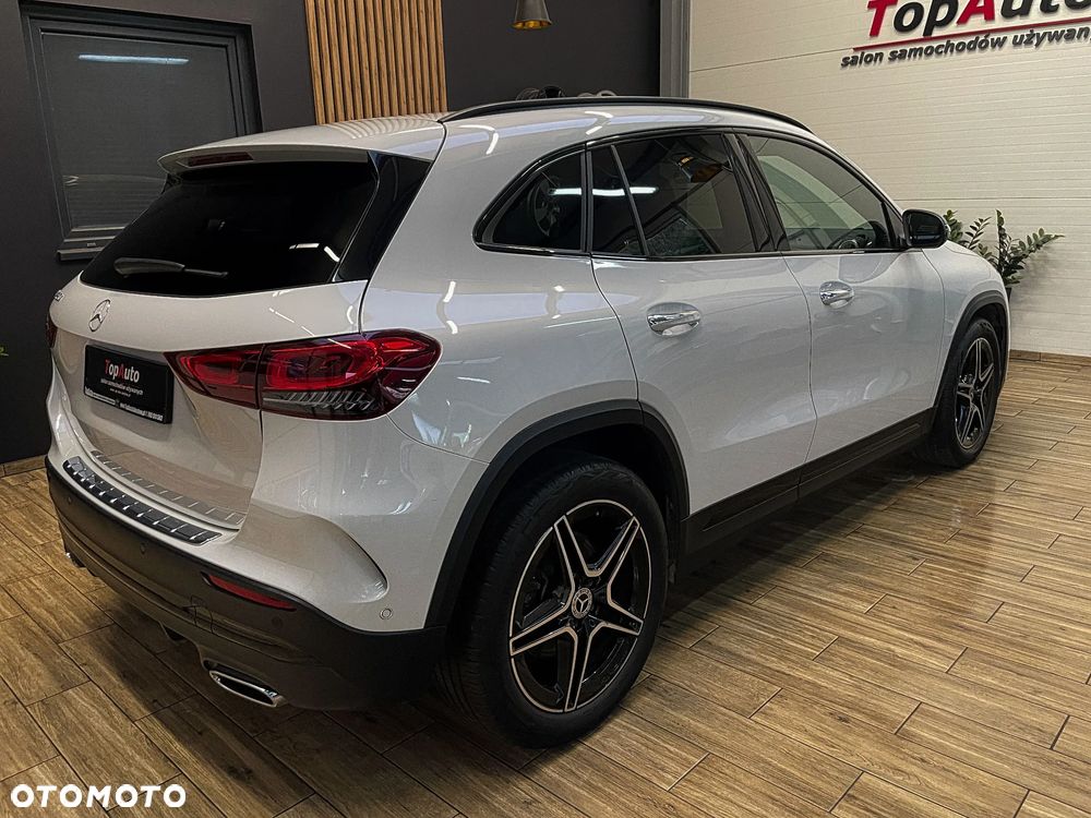 Mercedes-Benz GLA 250 AMG Line - 8