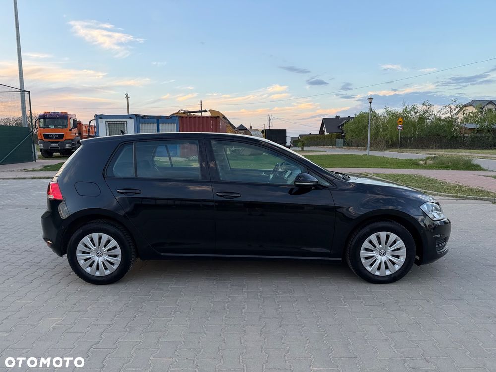 Volkswagen Golf 1.6 BlueTDI Comfortline - 16