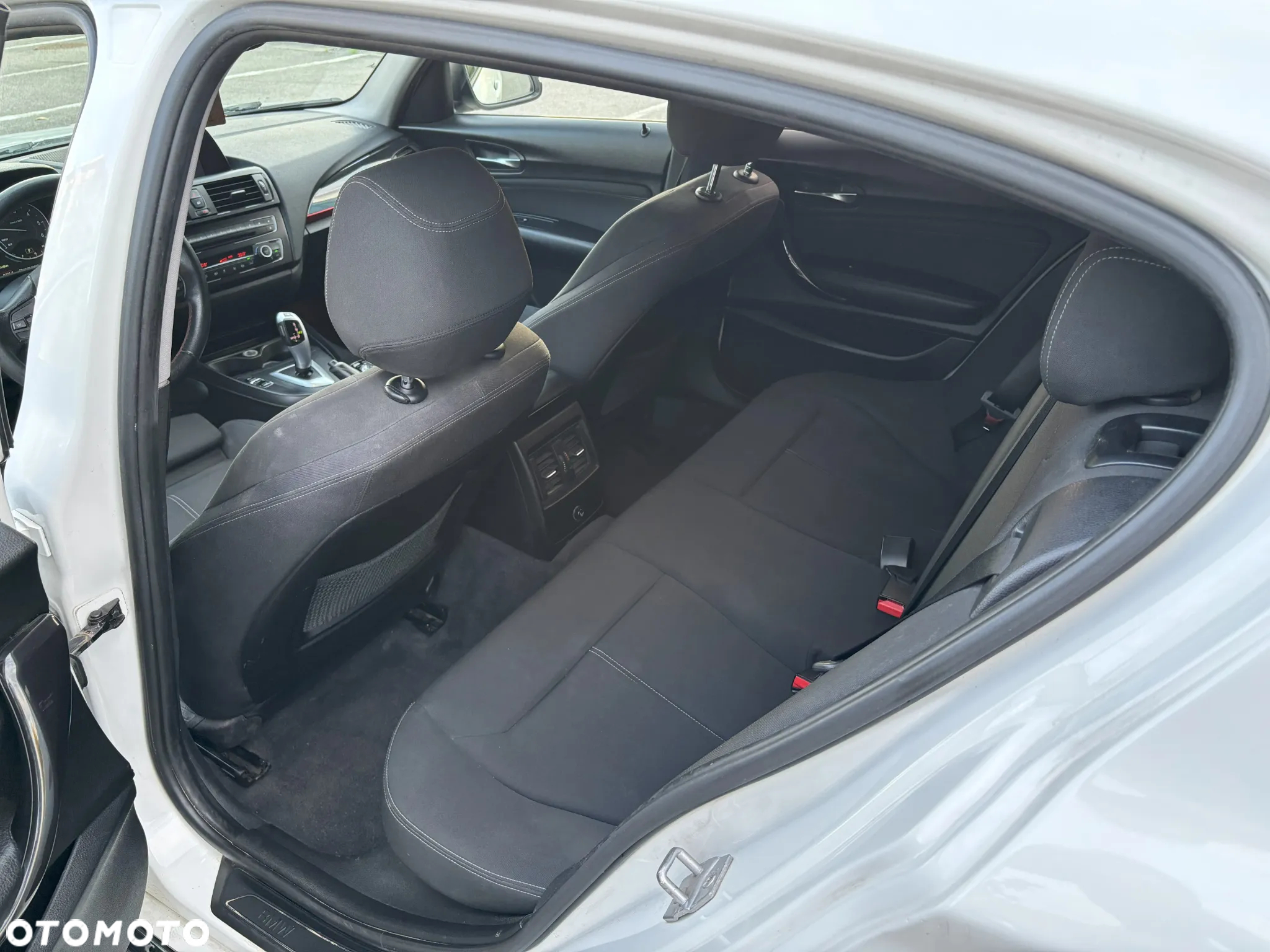 BMW Seria 1 116d Sport Line - 36