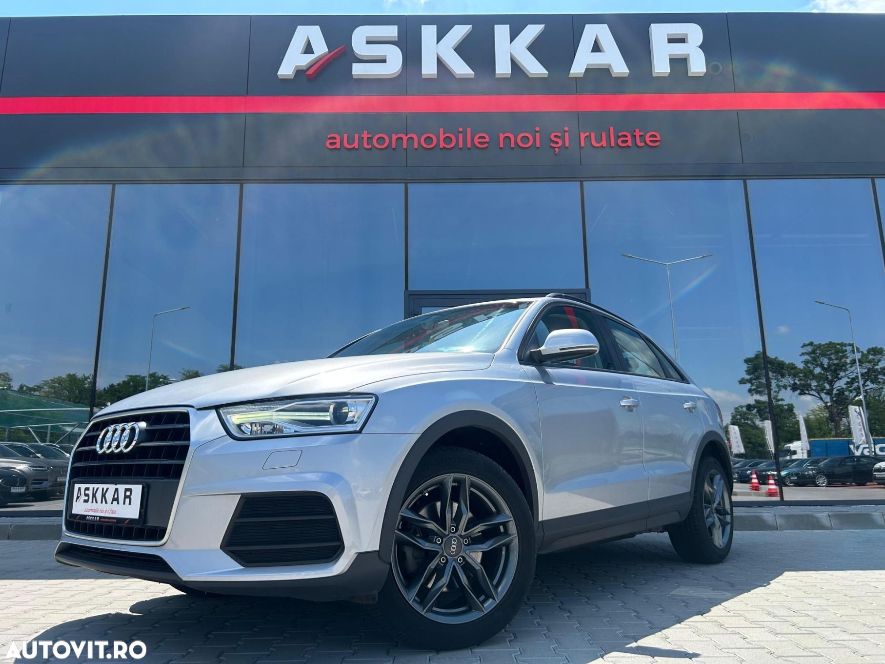 Audi Q3 1.4 TFSI Stronic Design - 1