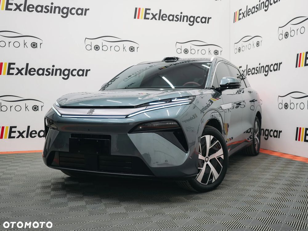 BYD Tang L - 5