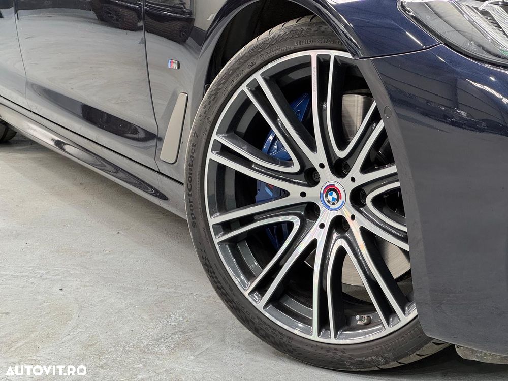 BMW M5 M550i xDrive AT - 6