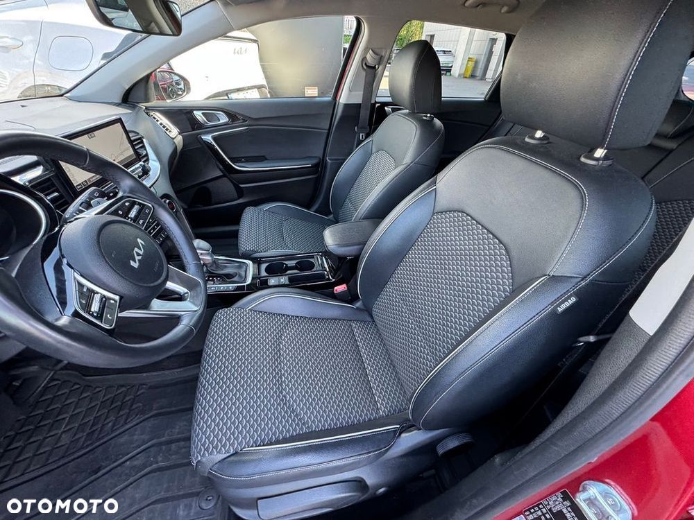 Kia Ceed 1.5 T-GDI Tribute DCT - 11