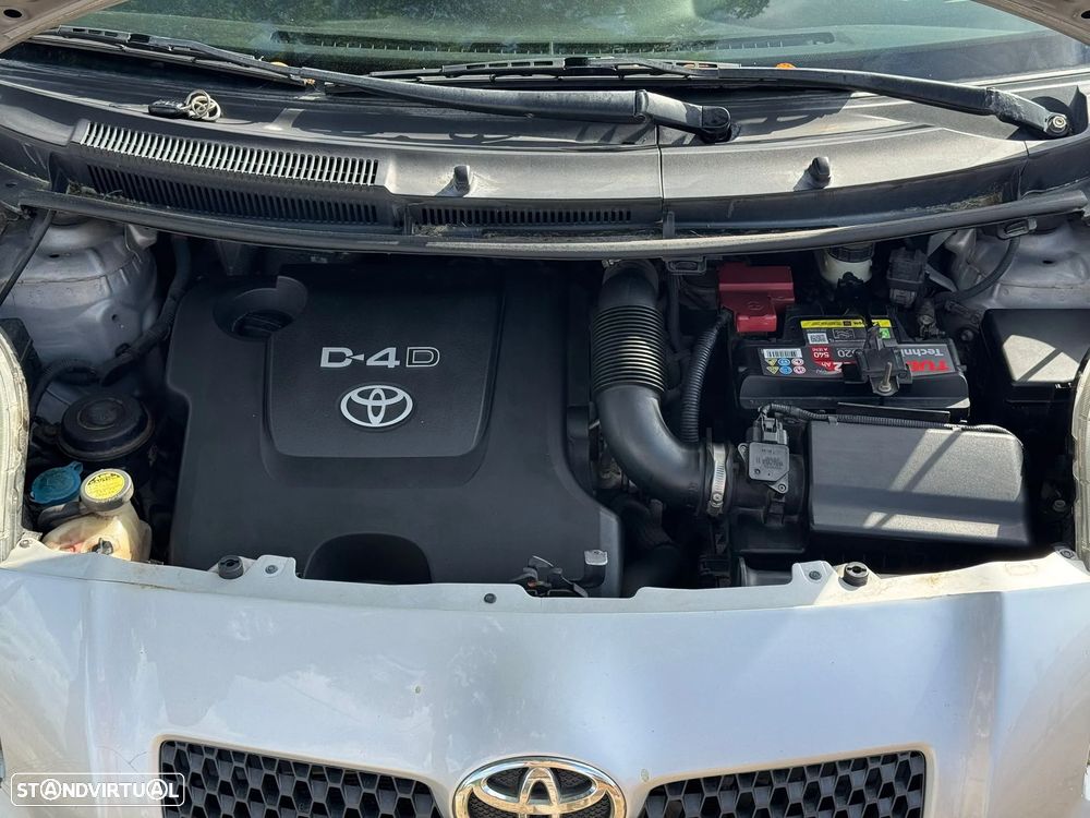 Toyota Yaris 1.4 D-4D - 4
