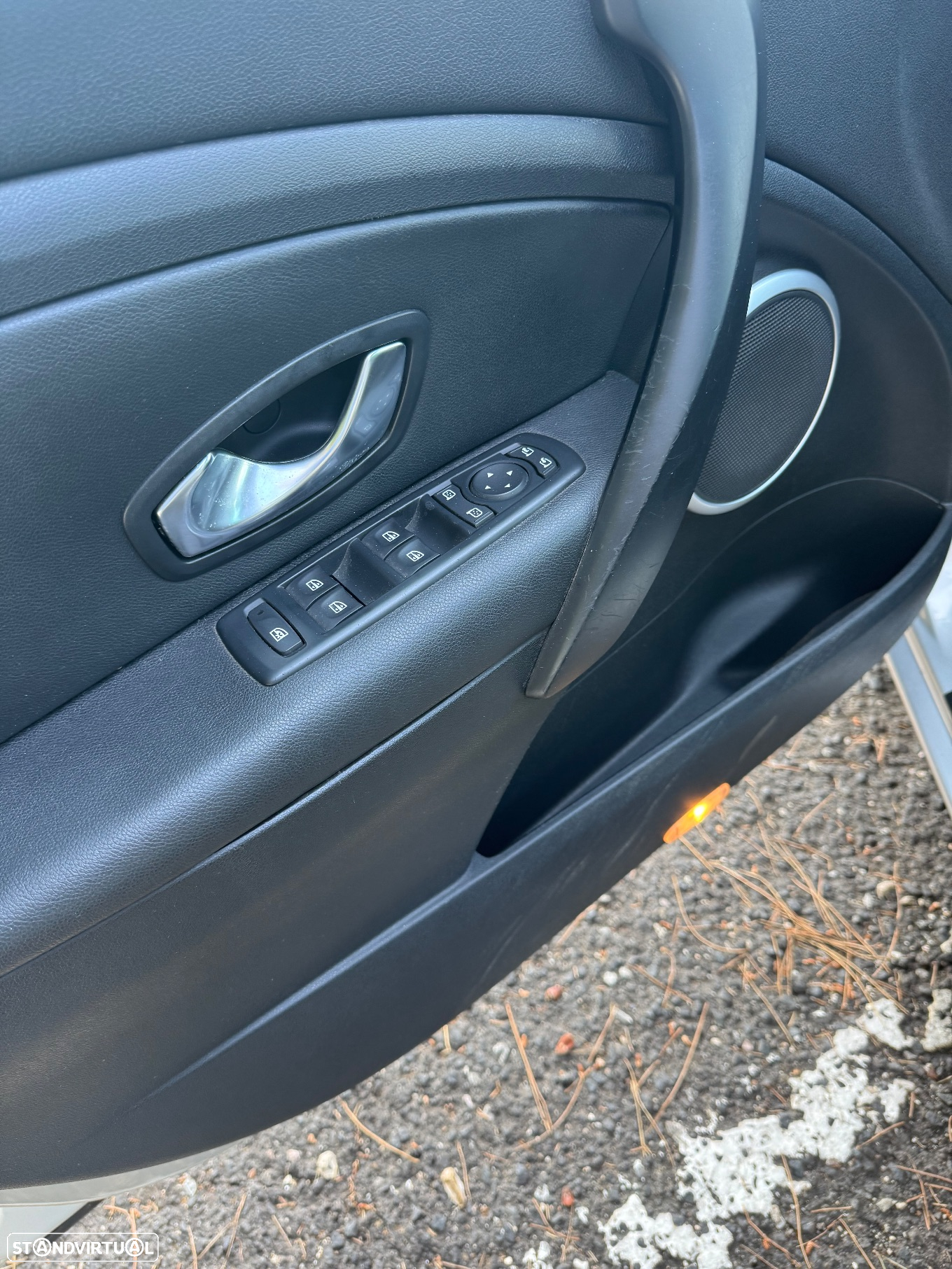 Renault Mégane 1.5 dCi Dynamique S - 11