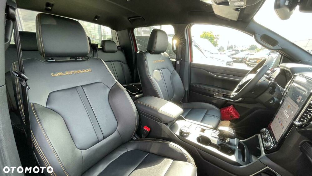 Ford Ranger 2.0 EcoBlue Bi-Turbo 4x4 DC Wildtrak - 24