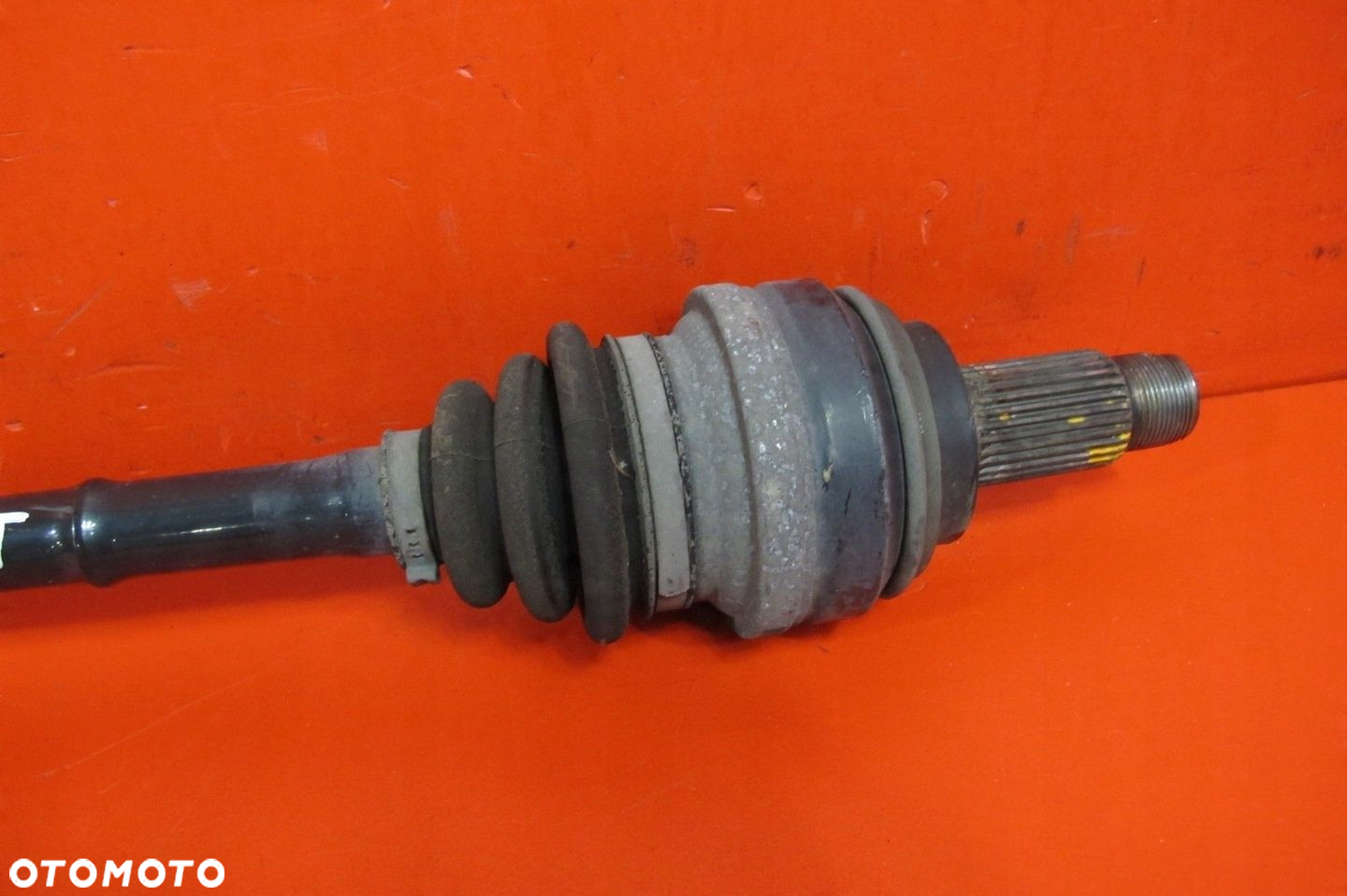 BMW X1 E84 LCI LIFT 2.0 D N47D20C PÓŁOŚ PRAWA TYŁ TYLNA 4608776 - 4