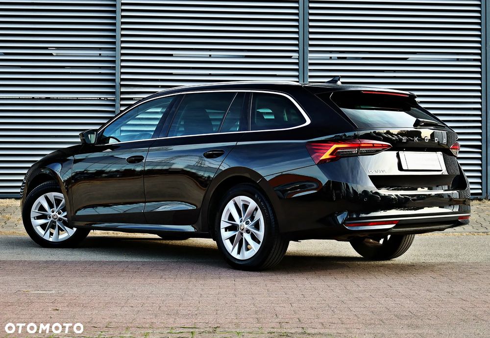 Skoda Octavia 1.5 TSI Selection - 12