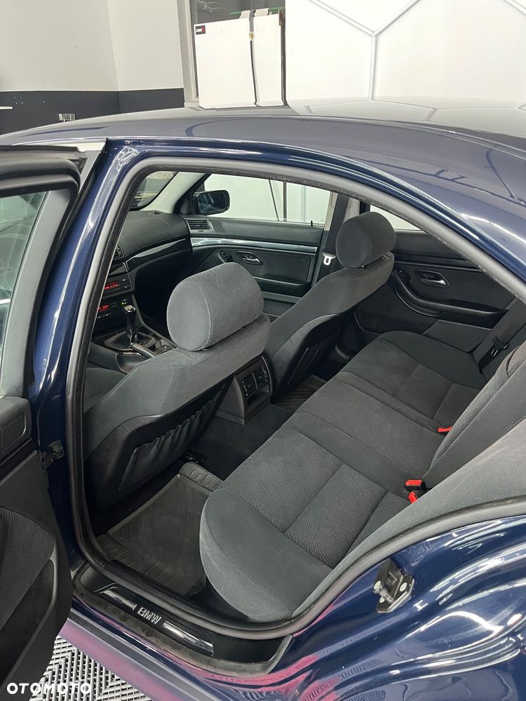 BMW Seria 5 525tds - 11