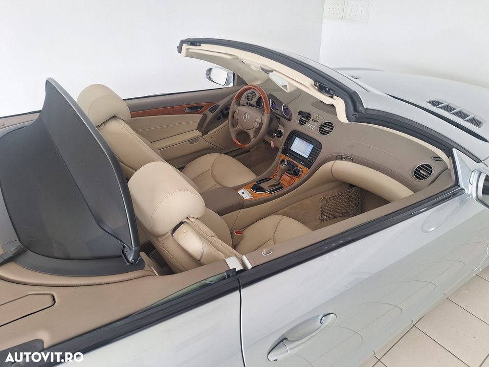 Mercedes-Benz SL - 40
