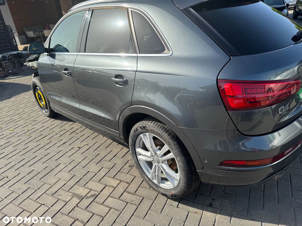 Audi Q3 2.0 TDI S tronic sport - 11