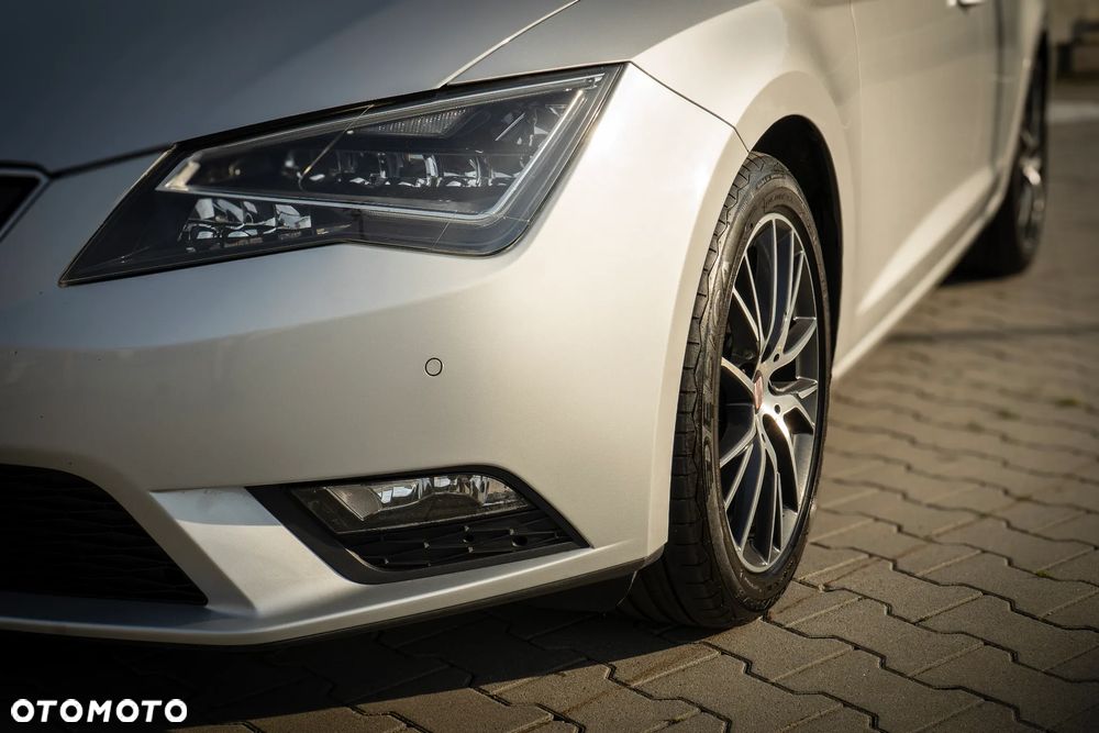 Seat Leon 1.6 TDI ECOMOTIVE Style S&S - 3