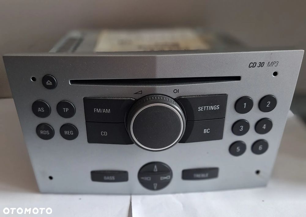 RADIO ORYGINALNE CD 30 MP3- OPEL ASTRA H / ZAFIRA B - 2