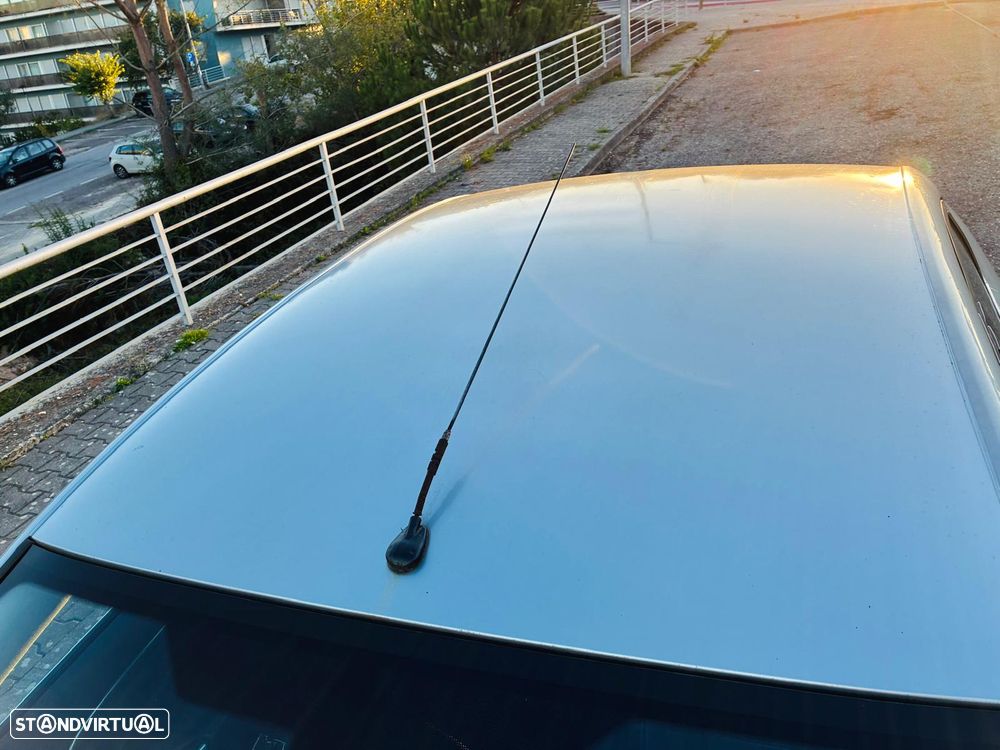 Ford Mondeo 1.8 TDCi Titanium - 8