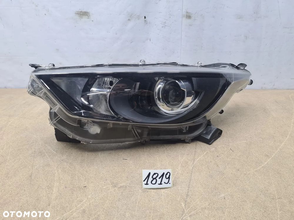 TOYOTA YARIS IV 4 P21 LAMPA PRZEDNIA LEWA lewy przód 81170-K0060 - 1