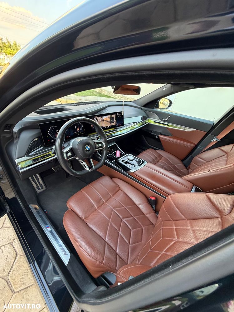 BMW Seria 7 740d xDrive - 17
