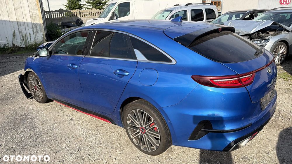 Kia ProCeed 1.6 T-GDI DCT7 OPF GT - 10