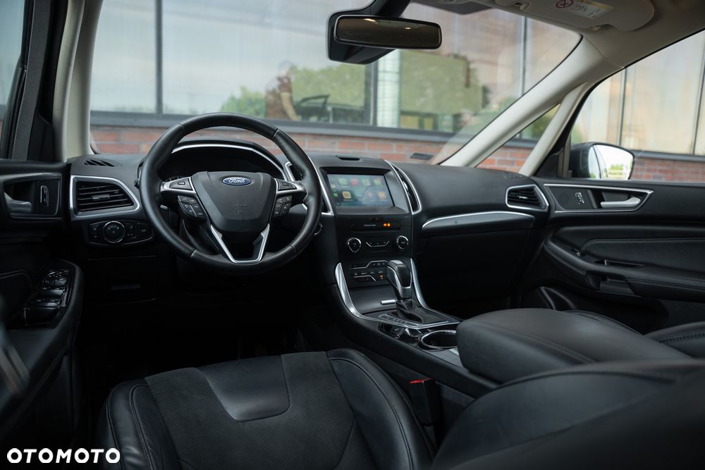 Ford S-Max 2.0 TDCi Titanium PowerShift - 28