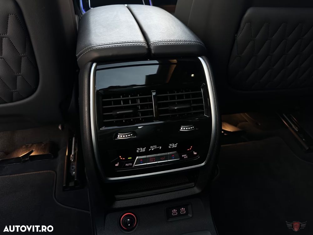 BMW X7 xDrive40d - 27