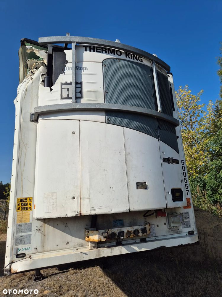 Schmitz Cargobull SKO 24 - 1