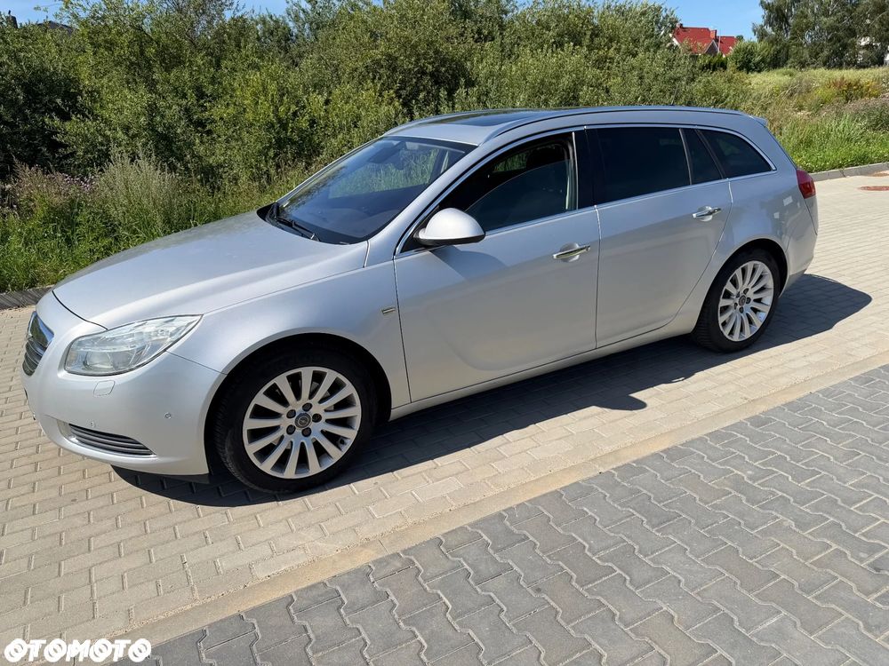 Opel Insignia - 25