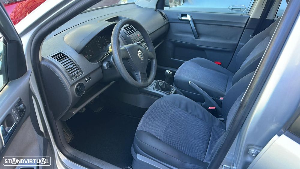 VW Polo 1.4 TDi Confortline - 11