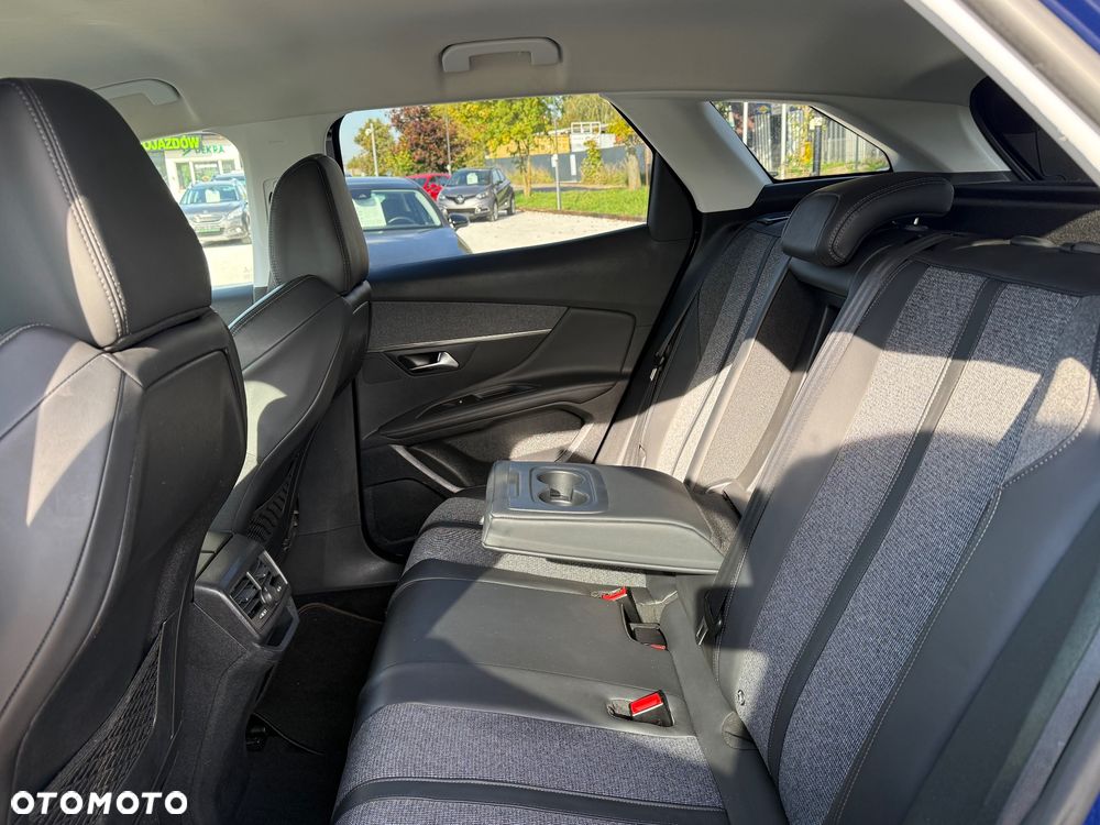 Peugeot 3008 HDi 115 Access - 15