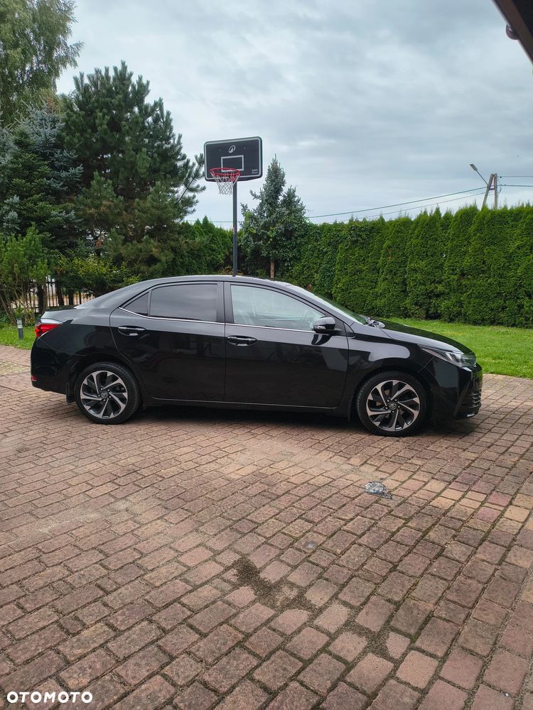 Toyota Corolla 1.6 Premium - 3