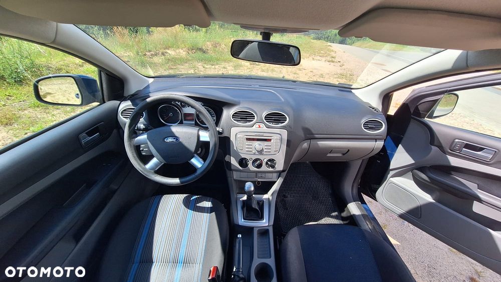 Ford Focus 1.4 Ambiente - 7