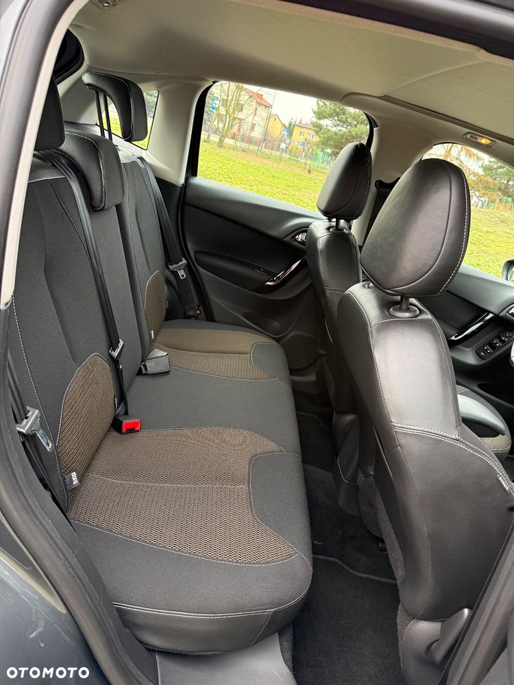 Citroën C3 e-HDi 90 FAP Exclusive - 22