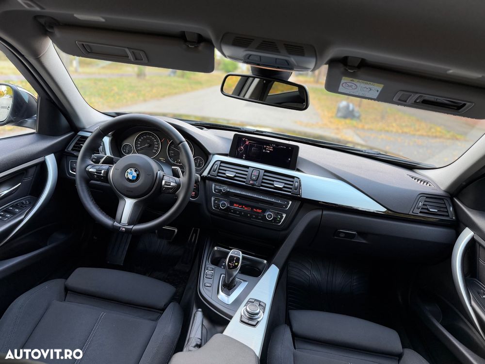 BMW Seria 3 320d Touring Aut. Sport Line - 14