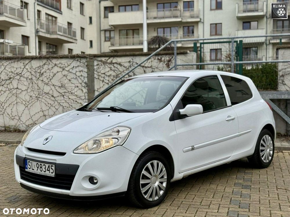 Renault Clio 1.5 dCi Authentique - 1