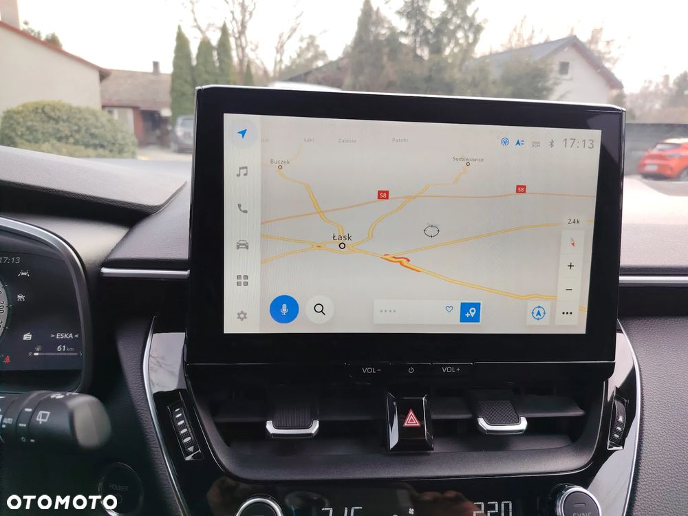 Toyota Corolla 1.8 Hybrid Style - 17