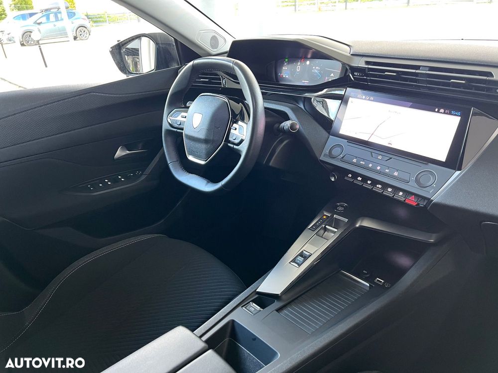 Peugeot 308 SW BlueHDi 130 EAT8 Allure - 4