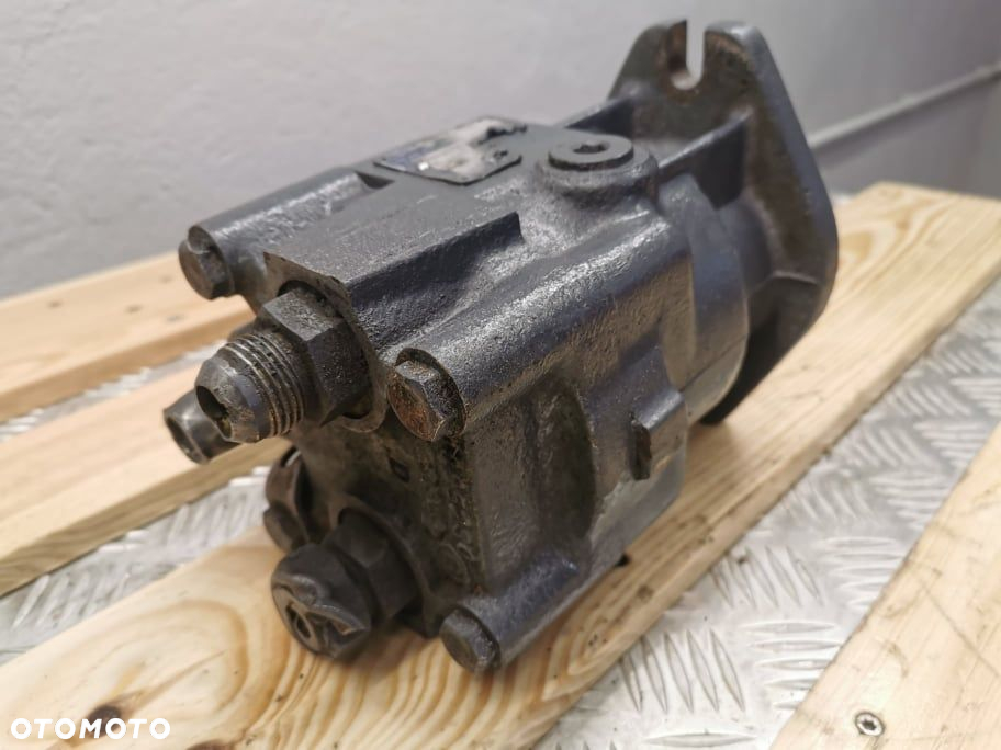 Pompa tłoczkowa Sauer-Danfoss {MMF035C} - 4