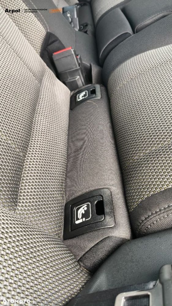 Subaru Crosstrek - 24