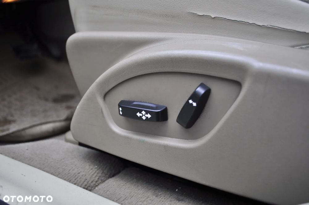 Volvo XC 60 2.4D AWD - 11