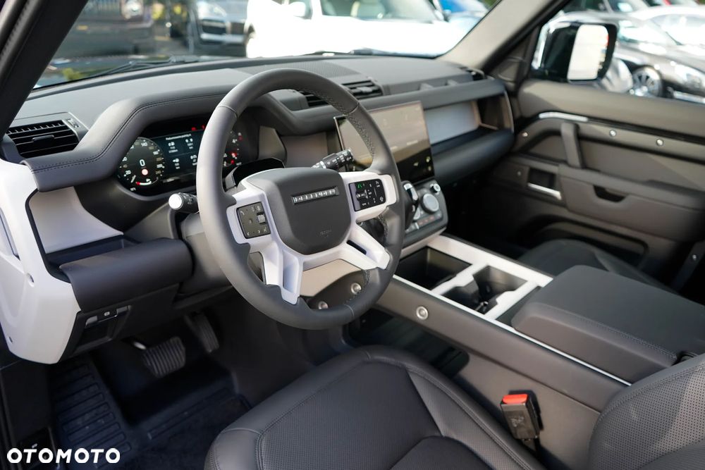 Land Rover Defender 3.0 D200 mHEV S - 12