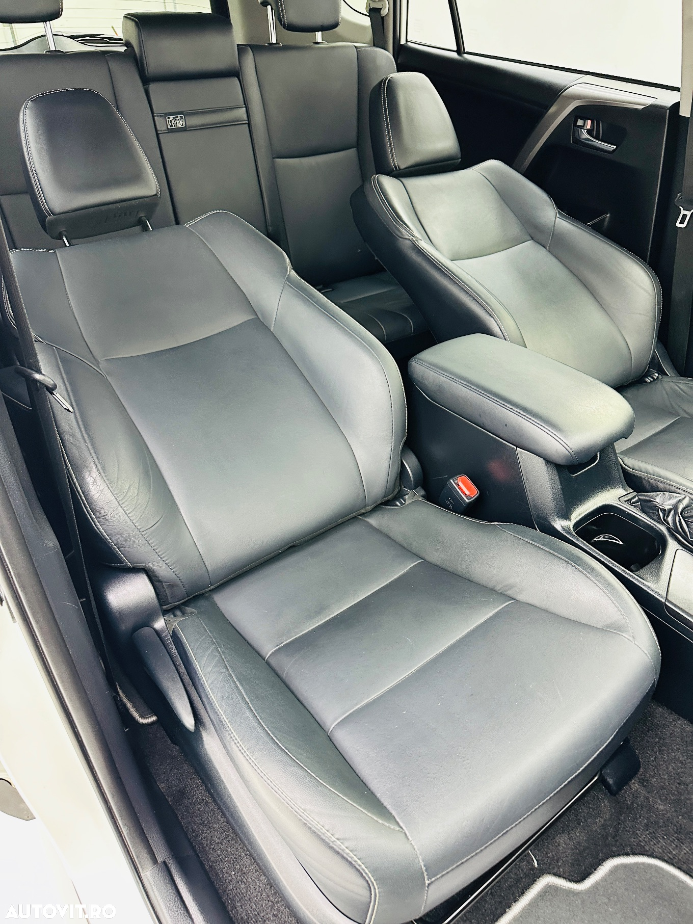 Toyota RAV4 2.5 VVT-i HSD 4x2 Executive - 22