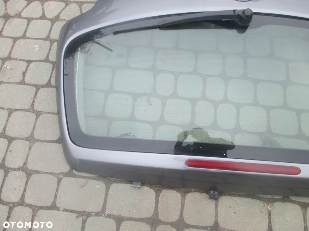 klapa tył VW Touran LA7T - 5