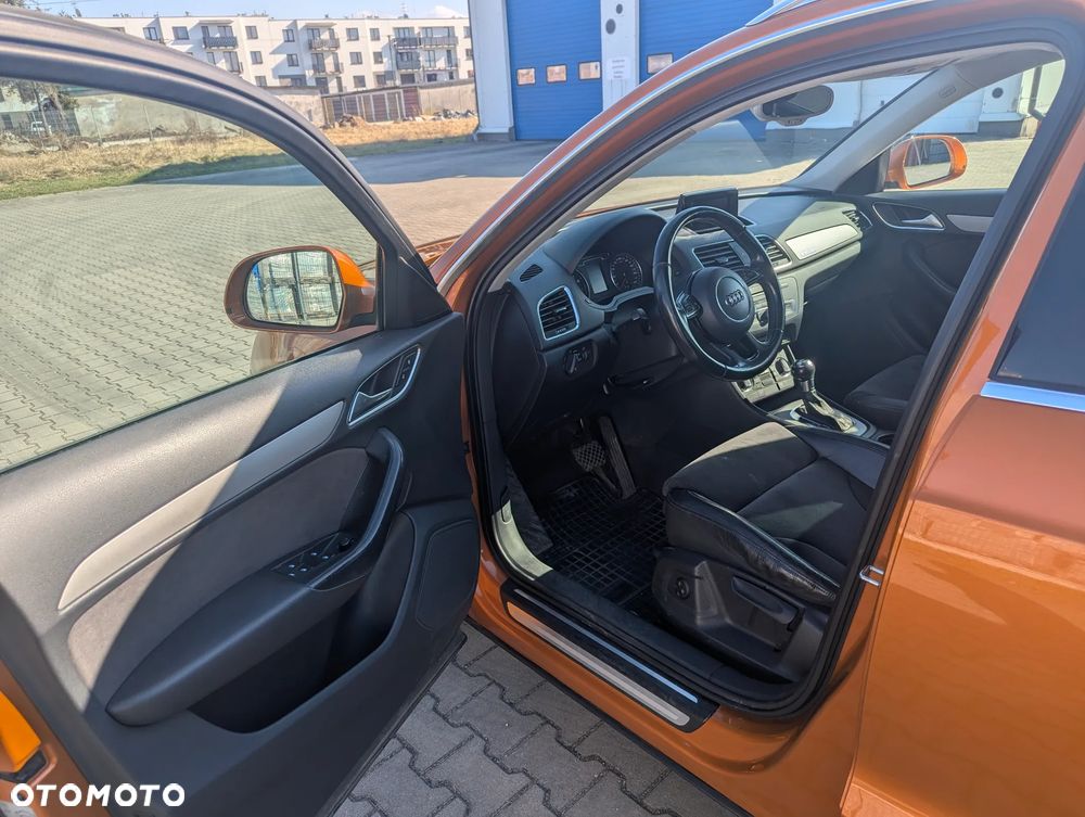 Audi Q3 - 18