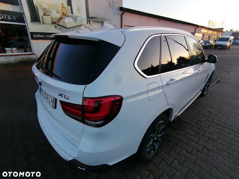 BMW X5 xDrive35i - 16