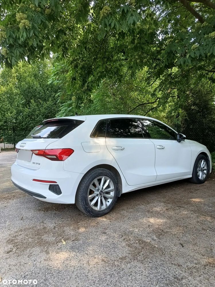 Audi A3 Sportback - 2