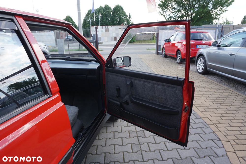 Polonez Caro - 23