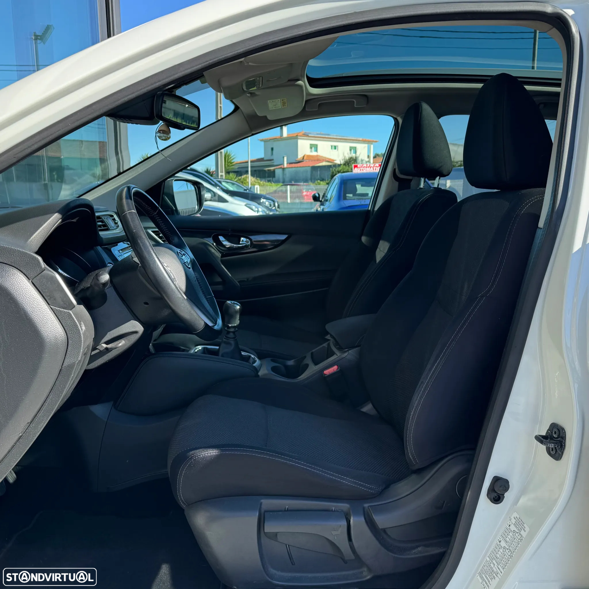 Nissan Qashqai 1.5 dCi Tekna - 15