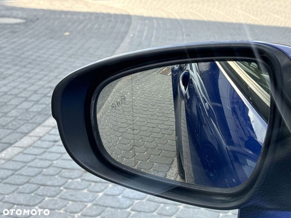 Lexus RC 200t / 300 F Sport - 24