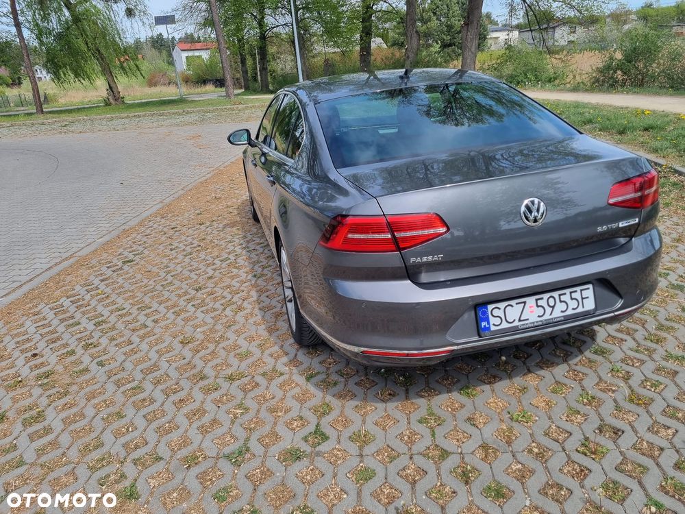Volkswagen Passat 2.0 TDI SCR Highline - 3