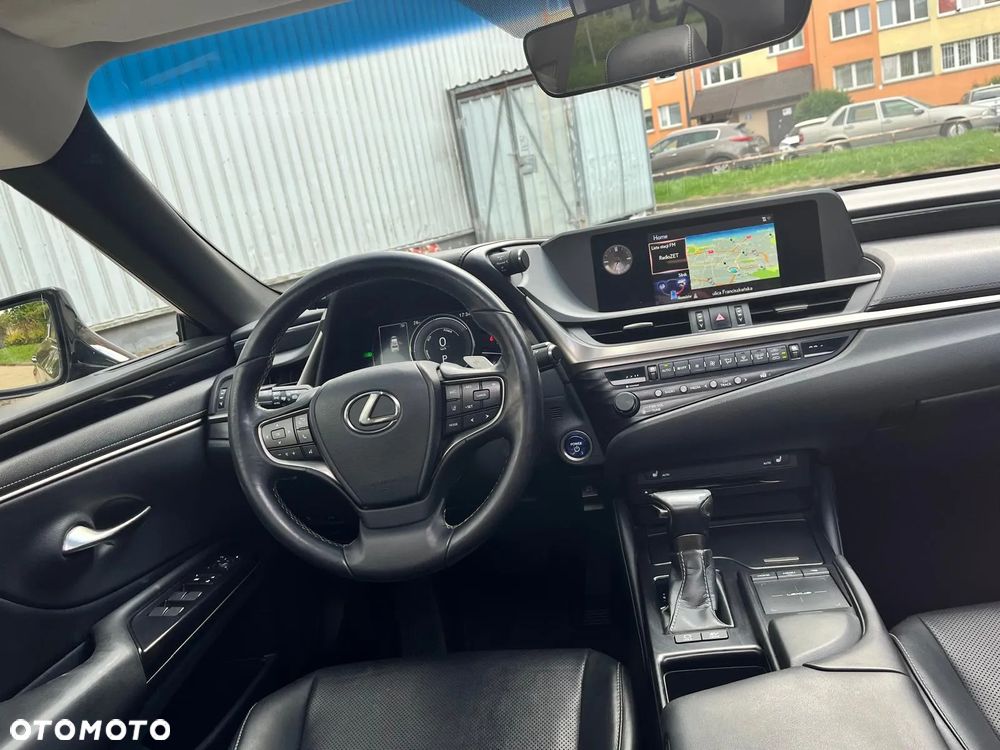Lexus ES 300h Elegance - 20