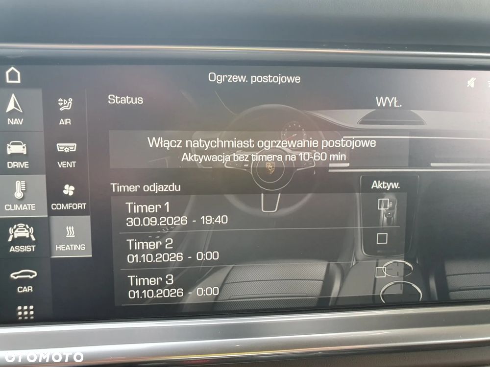 Porsche Panamera 4S - 23
