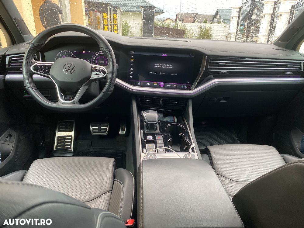 Volkswagen Touareg V6 TDI 4MOTION R-Line - 21